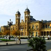 ¿Quién crees que es el mejor candidato para la alcaldía de Donostia-San Sebastián? ¿Quién crees que es el mejor candidato para la alcaldía de Donostia-San Sebastián?